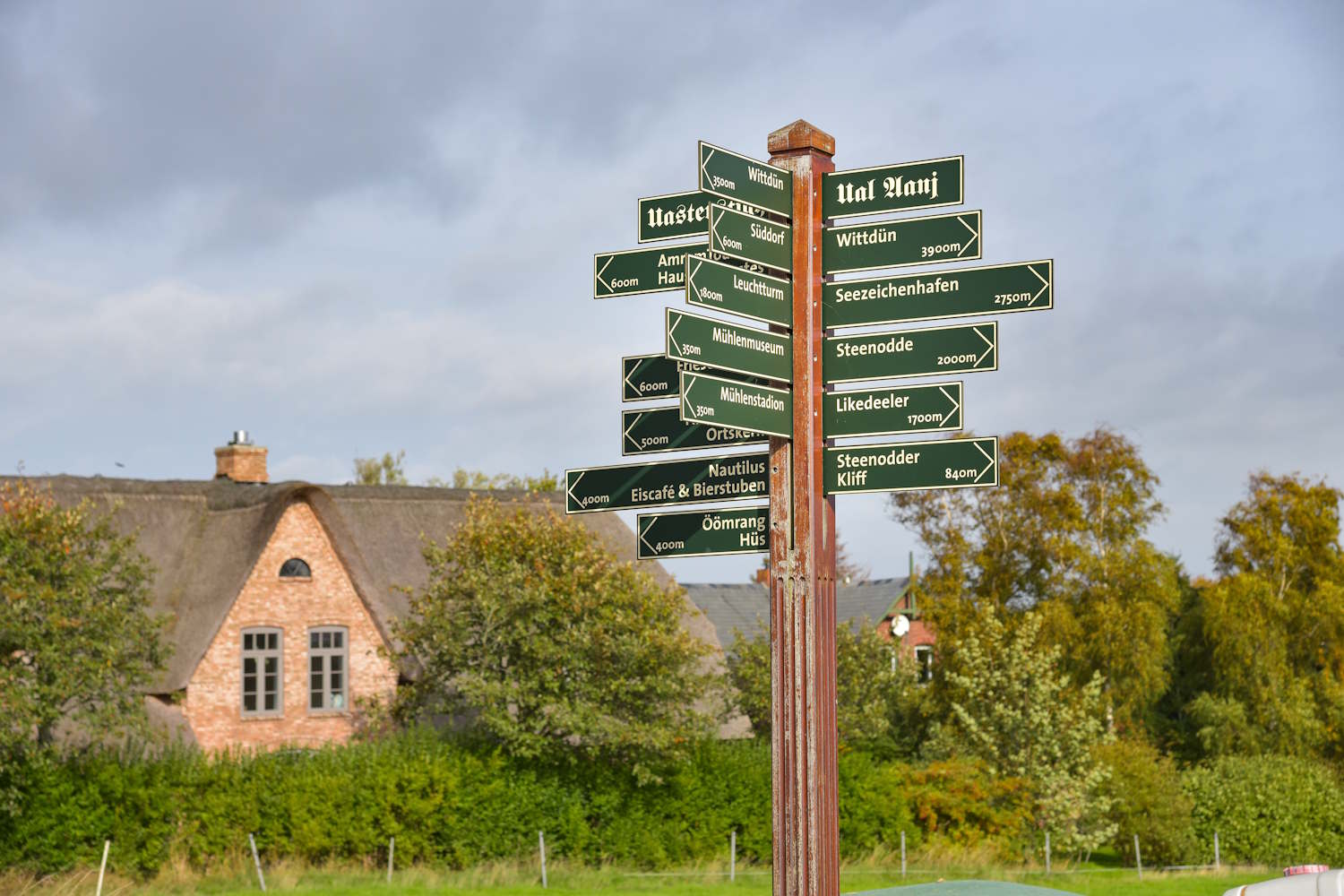 Schilder in Sueddorf und Steenodde