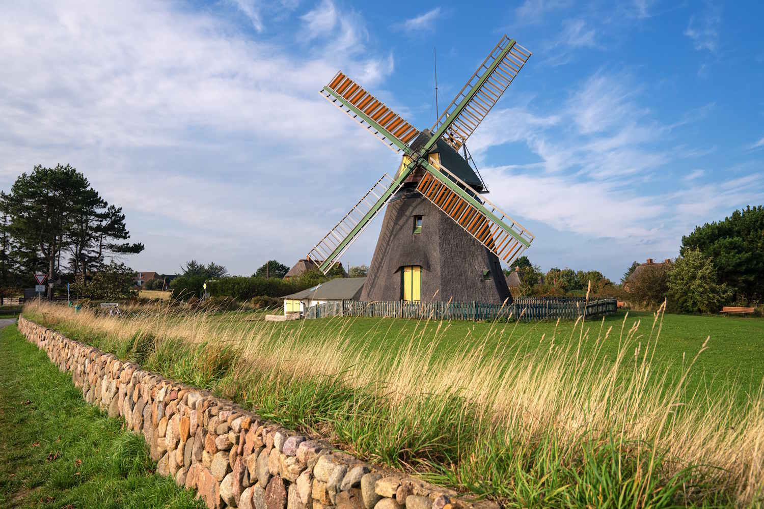 Windmühle Nebel auf Amrum