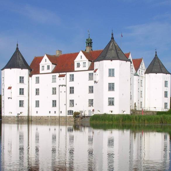 Kulturdenkmal_Schloss_Glücksburg_4.1g_Wasserschloss_NO-Ans_Schleswig-Holstein_Foto_Wolfgang_Pehlemann_DSCN0197 (1)